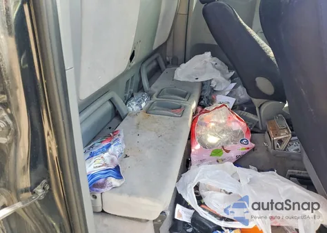 2005 Toyota Tacoma Access Cab from USA, damaged, VIN 5TEUX42N75Z108085